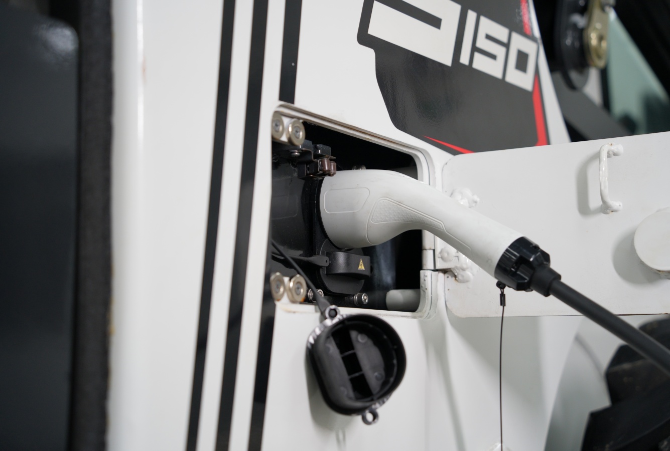 How to Extend Electric Mini Excavator Battery Life: 4 Proven Ways to Break the Range Limit