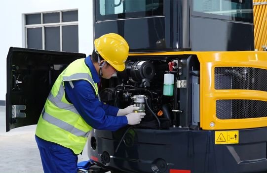Excavator Filters - Maintenance Parts 