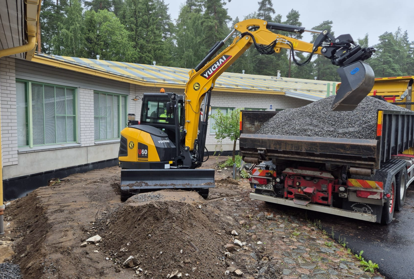 Dozer Root Wheel Rake Mini Excavator Europe/North America/Australia Versions: Regulation ...