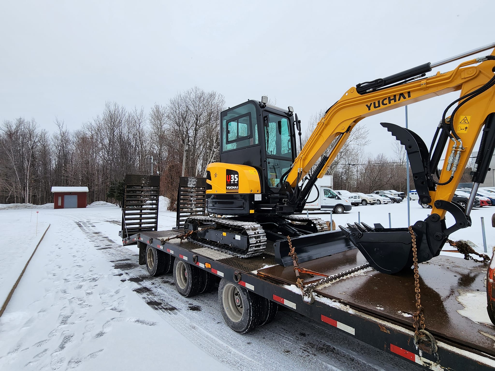 Thermal Balance Comparison and Selection Recommendations for Compact Excavators