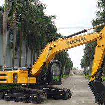 The strongest excavation force at the same level