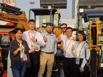 Prendi ordini, marchio forte, espandi il mercato! Yuchai Heavy Industries ha presentato Prodotti Star alla Canton Fair