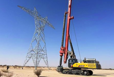 Plataforma de perfuração rotativa Yuchai YCR280E: novo modelo faz estreia no exterior na Arábia Saudita